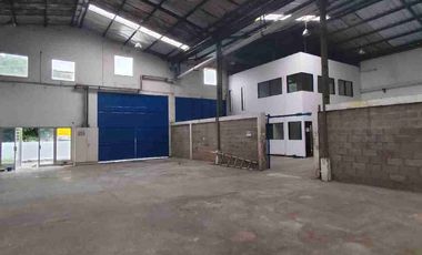 Di Sewakan gudang besar plus kantor premium taman tekno BSD
