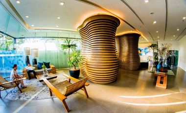 1bedroom with parking in Solinea, Cebu Business Park