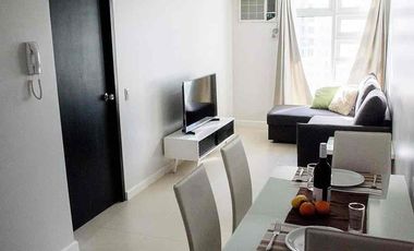1bedroom with parking in Solinea, Cebu Business Park