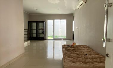 Bluebell @Summarecon Bekasi SIAP HUNI Lebar 8 Standard Semi Furnish