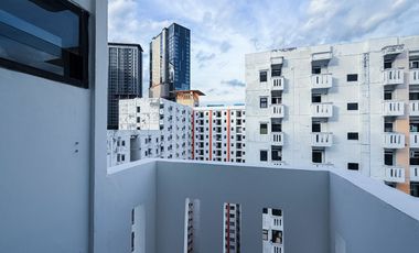 Family-Friendly & Strategic Location, 6-Min Walk to Bekasi Barat LRT Station