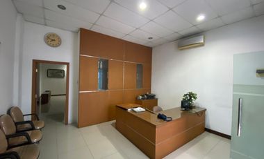 Sewa Ruko Strategis Bagus Tangcity Mall Kota Tangerang finance kantor