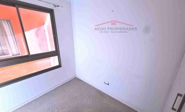 Se Vende Casa de dos pisos, a la altura de paradero 15, Villa Cumbres del Valle, comuna de La Cruz.