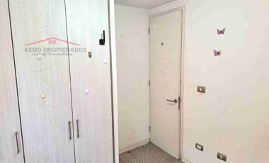 Se Vende Casa de dos pisos, a la altura de paradero 15, Villa Cumbres del Valle, comuna de La Cruz.