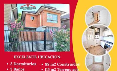 Se Vende Casa de dos pisos, a la altura de paradero 15, Villa Cumbres del Valle, comuna de La Cruz.