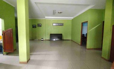 Dijual Cepat Tanah dan Bangunan Di Pinggir Jalan Raya Pasar Kranggan Bekasi