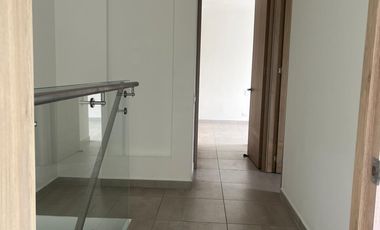 APARTAMENTO DUPLEX ARRIENDO