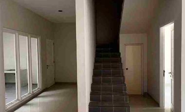 Di jual Murah, Rumah Dekat jl pettarani & Sultan alauddin