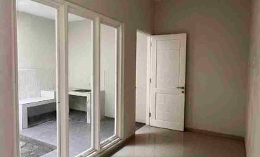 Di jual Murah, Rumah Dekat jl pettarani & Sultan alauddin