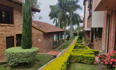 SE VENDE HERMOSA CASA EN FUSAGASUGA BARRIO SAN MATEO EXCELENTE UBICACIÓN.