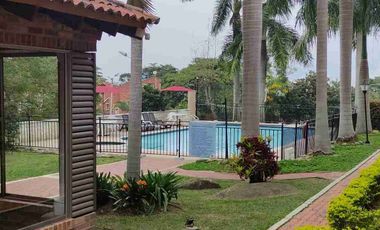 SE VENDE HERMOSA CASA EN FUSAGASUGA BARRIO SAN MATEO EXCELENTE UBICACIÓN.