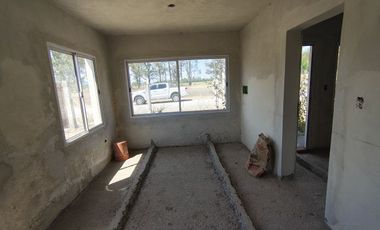 VENTA DE CASAS EN SALTA. RUTA NRO. 21 CAMINO A SAN AGUSTIN. CASA A TERMINAR, ESQUINA.