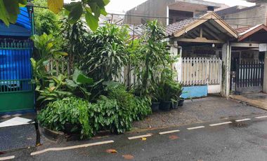 Rumah Lama 1 Lantai Di Jl Kayu Putih Tengah Pulo Gadung Jakarta timur