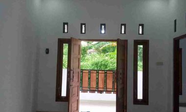 rumah di jogja timur dekat ke RSUD Prambanan