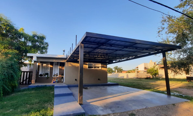 Venta Casa 3 Dorm Bº Privado Siloe - Villa Esquiu