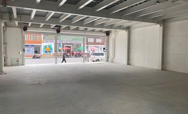 Arriendo Local Vitrina Comercial