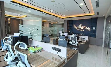 Office Pakuwon Tower Tunjungan Plaza 6 Full Furnish, 3 unit Jadi 1 luas 202m2 sudah strata title siap huni