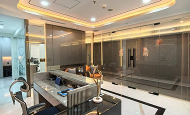 Office Pakuwon Tower Tunjungan Plaza 6 Full Furnish, 3 unit Jadi 1 luas 202m2 sudah strata title siap huni