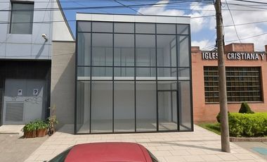 Local Comercia En Arriendo