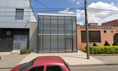 Local Comercia En Arriendo