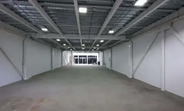 Local Comercia En Arriendo