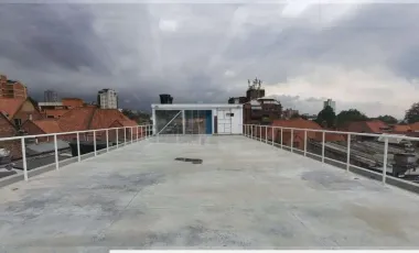 Local Comercia En Arriendo