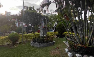 VENDO FLORIDABLANCA  VILLA CAÑAVERAL  ESCLUSIVA CASA 180 METROS  TRES PISOS 4 ALCOBAS.