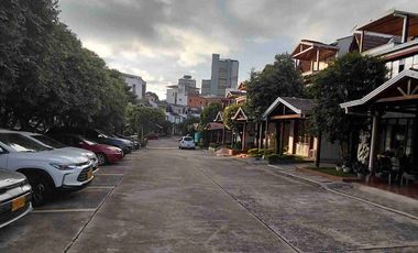 VENDO FLORIDABLANCA  VILLA CAÑAVERAL  ESCLUSIVA CASA 180 METROS  TRES PISOS 4 ALCOBAS.