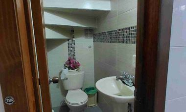 VENDO FLORIDABLANCA  VILLA CAÑAVERAL  ESCLUSIVA CASA 180 METROS  TRES PISOS 4 ALCOBAS.