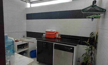 VENDO FLORIDABLANCA  VILLA CAÑAVERAL  ESCLUSIVA CASA 180 METROS  TRES PISOS 4 ALCOBAS.