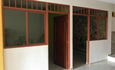 🏠 CASA DE 3 PLANTAS EN VENTA – EXCELENTE OPORTUNIDAD DE INVERSIÓN