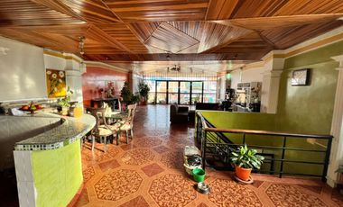 🏠 CASA DE 3 PLANTAS EN VENTA – EXCELENTE OPORTUNIDAD DE INVERSIÓN