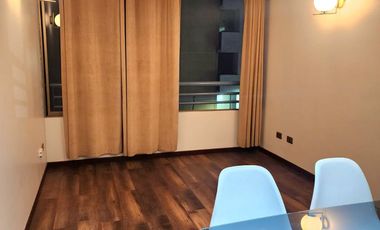 SE ARRIENDA DEPTO EN EDIFICIO PLAZA LAS PALMAS.