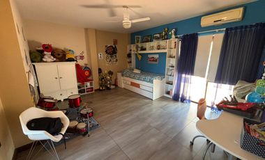 Importante Casa En San Luis. Por Mudanza. Acepta Permuta En Caba. Recibimos Automotores. Financiación.