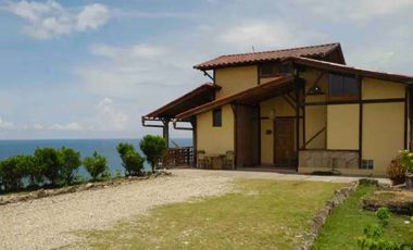 Casa de venta en Olón