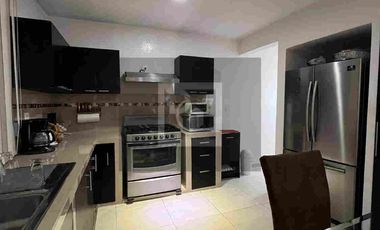 Habitaciones privadas con áreas de uso común en Co-Living en Fracc con vigilancia.