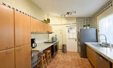 20.85 CASA EN RENTA EN SAN GIL CON VISTA AL LAGO
