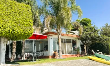 20.85 CASA EN RENTA EN SAN GIL CON VISTA AL LAGO