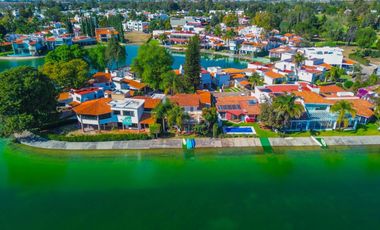 20.85 CASA EN RENTA EN SAN GIL CON VISTA AL LAGO