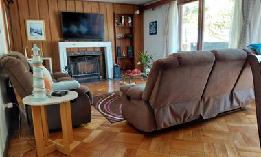 I.HOLZAPFEL #1061 | Casa 4D3B en Viña del Mar