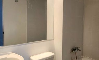 SE ARRIENDA AMPLIO DEPARTAMENTO EN EDIFICIO VIGIAS DEL MAR I.