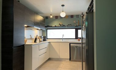 VENTA CASA MEDITERRANEA EN PIEDRA ROJA - No Perimetral | 3D+SALA ESTAR + TERRAZA + QUINCHO | A Pasos Colegio San Anselmo y Pedregales