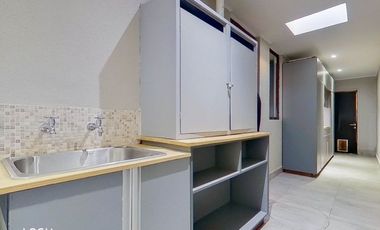 VENTA CASA MEDITERRANEA EN PIEDRA ROJA - No Perimetral | 3D+SALA ESTAR + TERRAZA + QUINCHO | A Pasos Colegio San Anselmo y Pedregales