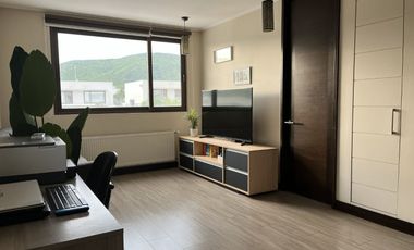 VENTA CASA MEDITERRANEA EN PIEDRA ROJA - No Perimetral | 3D+SALA ESTAR + TERRAZA + QUINCHO | A Pasos Colegio San Anselmo y Pedregales