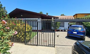 Espectacular  Casa de 1 piso, 5D, 3B, 4E  construcción solida a pasos Clínica Los Carrera, Quilpué