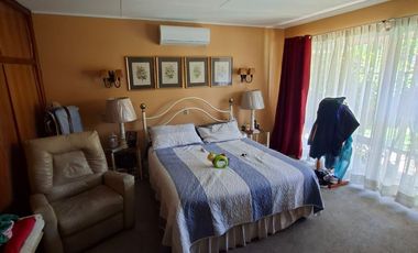 Espectacular  Casa de 1 piso, 5D, 3B, 4E  construcción solida a pasos Clínica Los Carrera, Quilpué