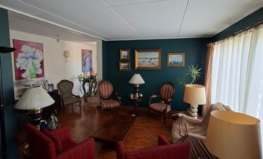 Espectacular  Casa de 1 piso, 5D, 3B, 4E  construcción solida a pasos Clínica Los Carrera, Quilpué