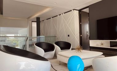 MAJESTUOSA CASA CAMPESTRE EN CERRITOS MALABAR