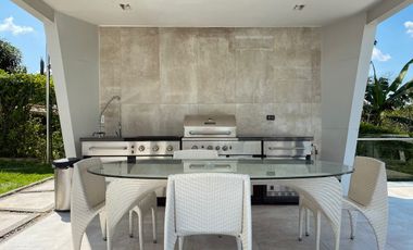 MAJESTUOSA CASA CAMPESTRE EN CERRITOS MALABAR