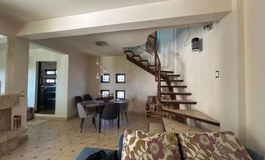 Casa Sola en Santa María Ahuacatitlán, Cuernavaca, Morelos